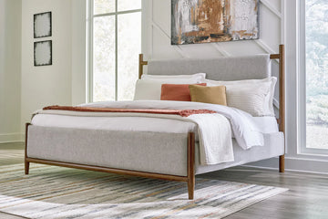 Cama Lyncott Brown Queen con paneles tapizados