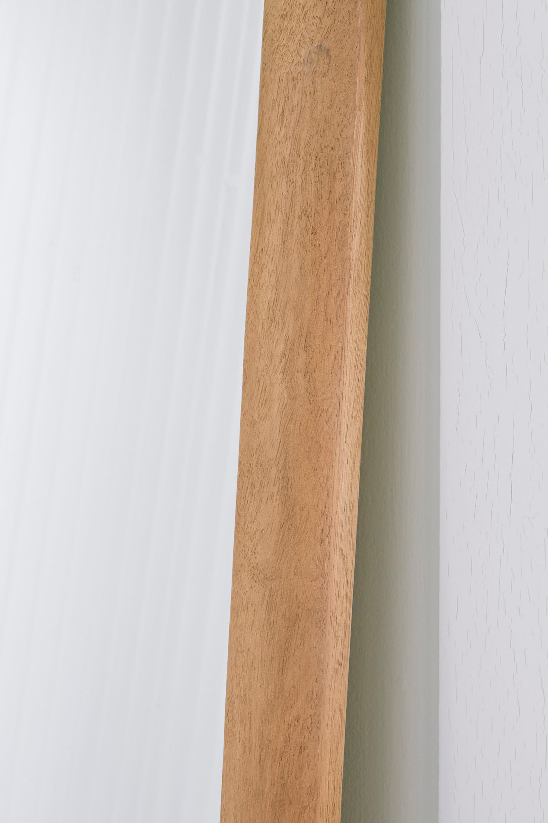 A8010323 - Floor Mirror